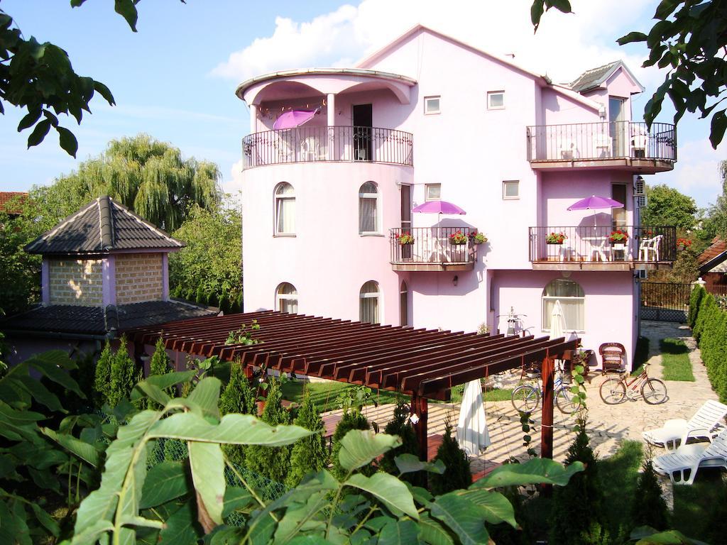 Vila Madams - Palic-Serbia ภายนอก รูปภาพ